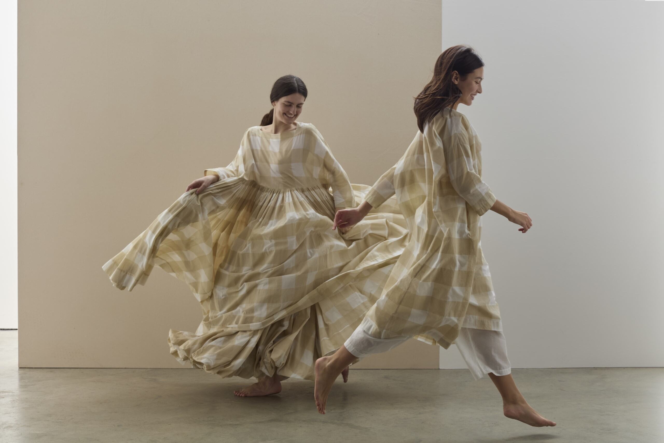 egg makes and sells timeless, simple clothes and objects. – egg  