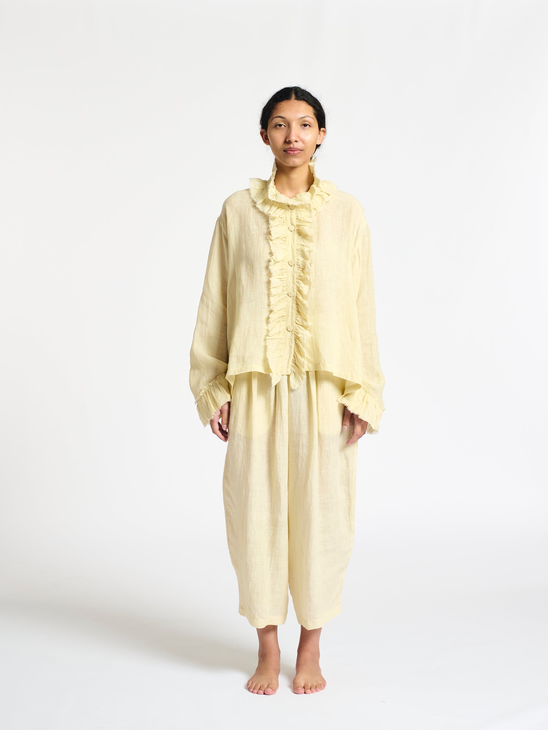 frill short