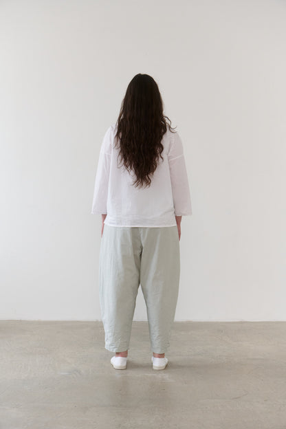 short collar shirt