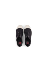 tennis shoe
