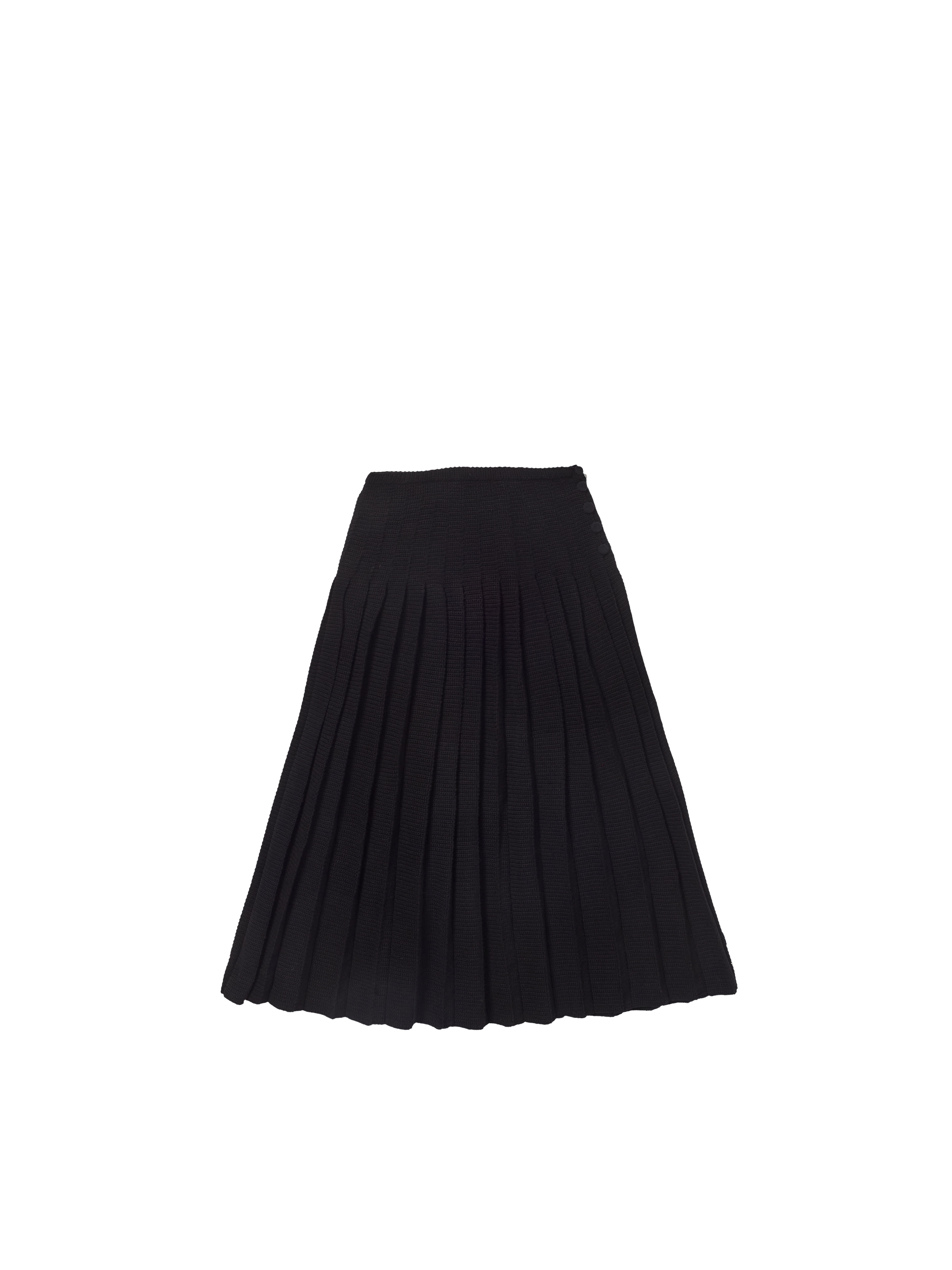 pleated skirt
