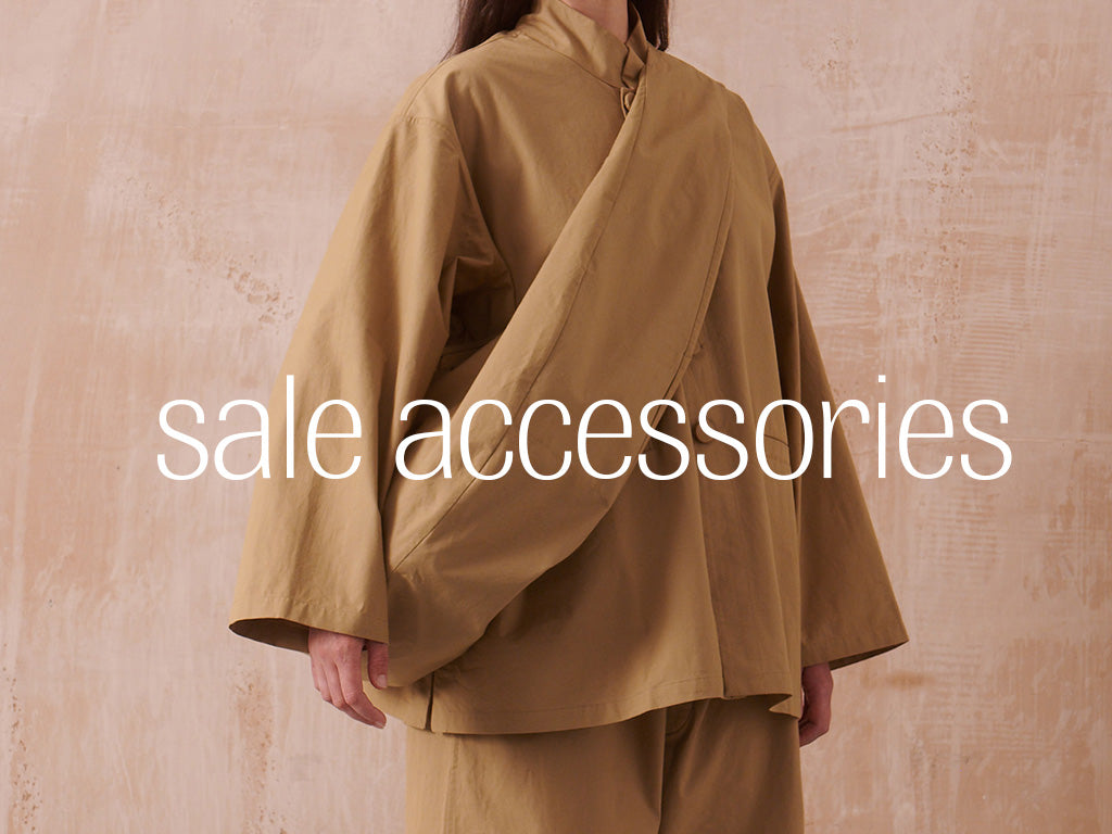egg makes and sells timeless, simple clothes and objects. – egg